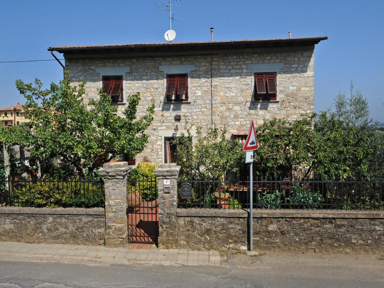 Apartment Matteuzzi By Interhome Mercatale Val Di Pesa Exterior photo